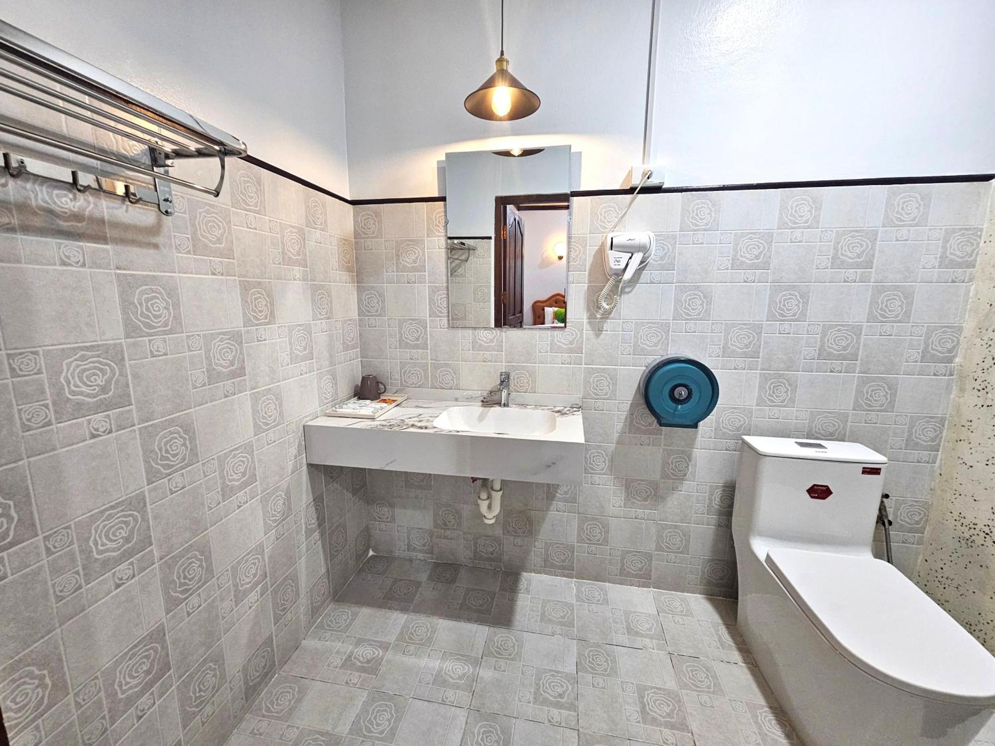 Win Hotel Ванг-Виенг Экстерьер фото
