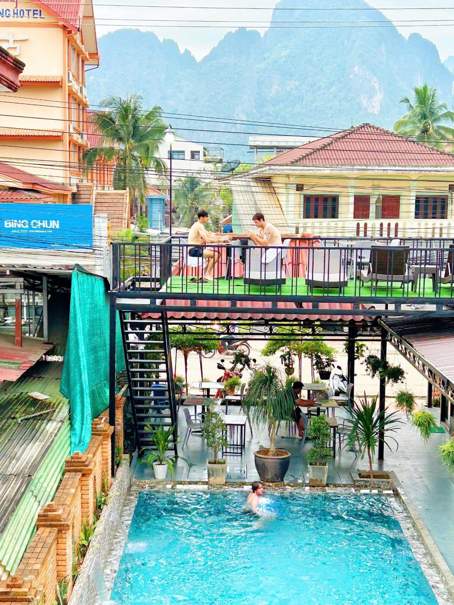 Win Hotel Ванг-Виенг Экстерьер фото