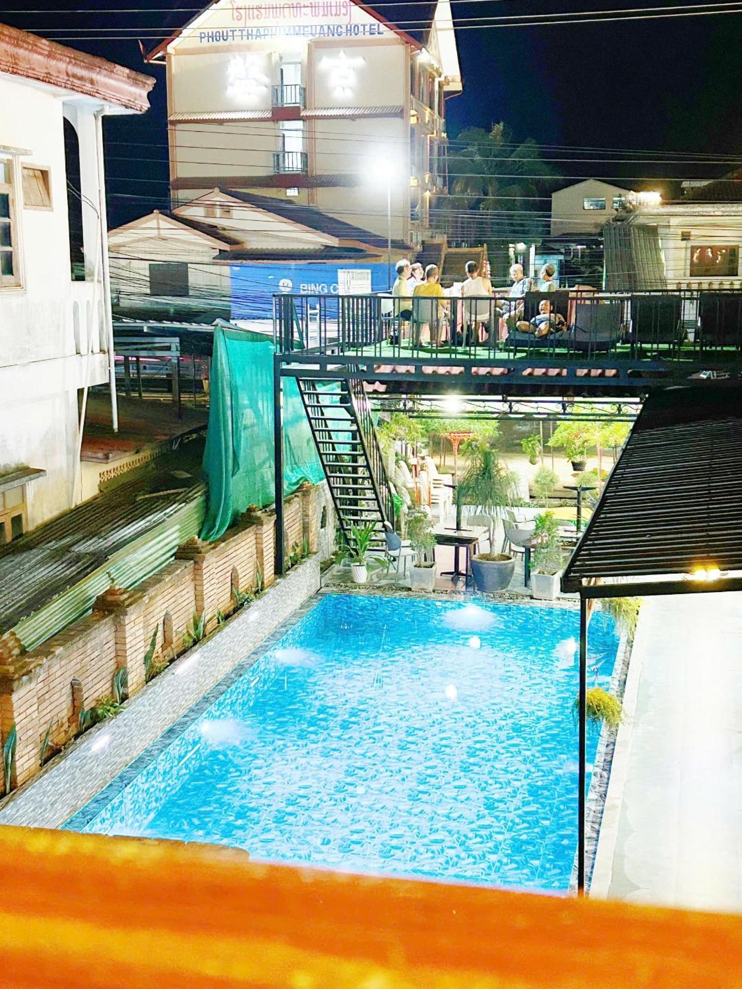 Win Hotel Ванг-Виенг Экстерьер фото